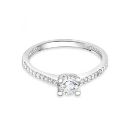   Fehérarany eljegyzési gyűrű négy karmos fehér cirkónia kővel,  két szélén apró fehér cirkónia kövekkel